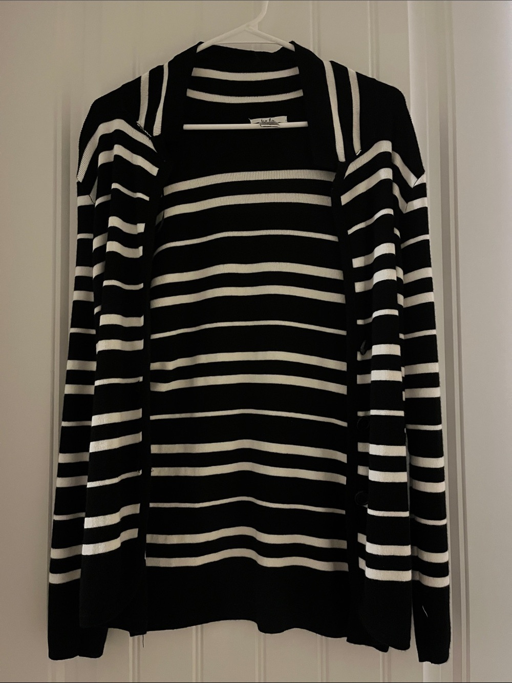 Striped Open-Front Women’s Cardigan Sweater — Black & White